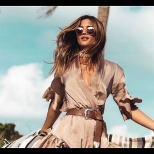 Sexy lioness romper 🤩